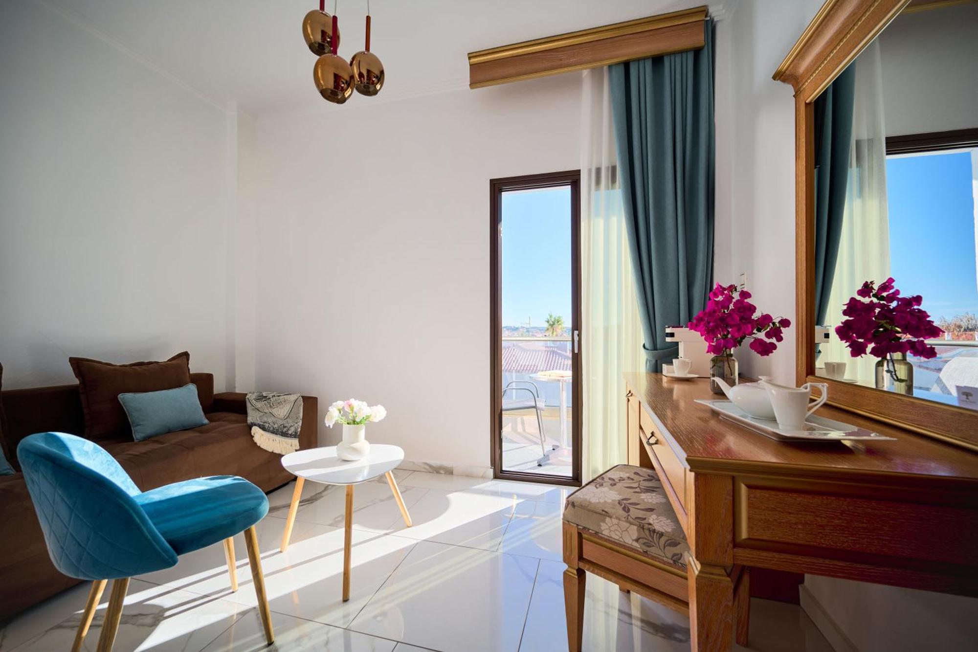 Evlogia Hotel Seafront And Anex By Greek Pride Fúrka Kültér fotó