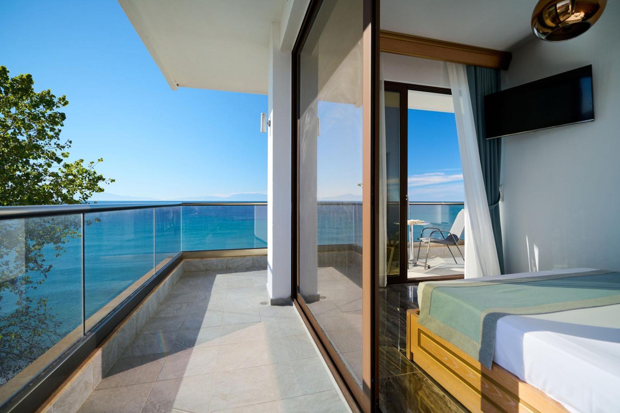 Evlogia Hotel Seafront And Anex By Greek Pride Fúrka Kültér fotó
